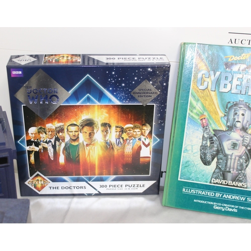 66 - A Large Quantity Doctor Who Collectable Items, Including Thirty years of A Time Lord