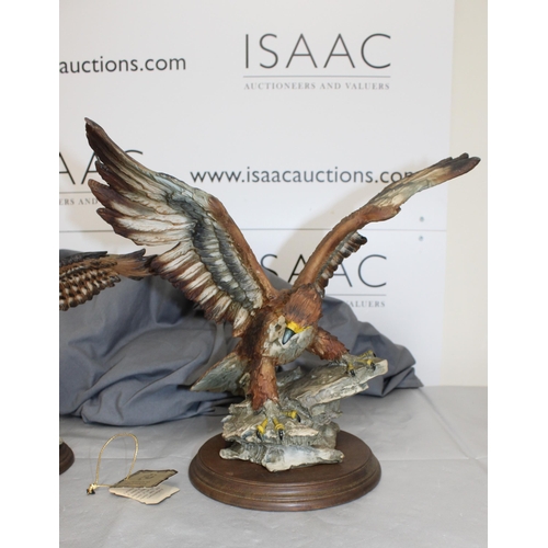 100 - Two Capodimonte Style Hand Decoration Eagles Made In Italy
Tallest-31cm
COLLECTION ONLY