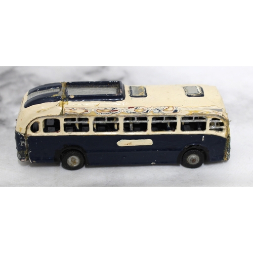 600 - Westward Metal Bus Kit Royal Blue Bristol LS