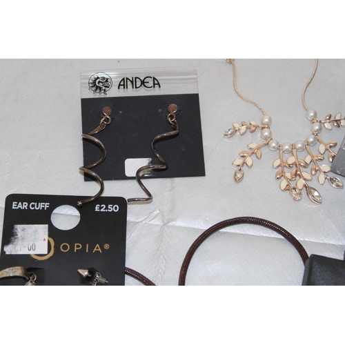 370 - A Collection Of Boxed,Tagged And Other Jewellery ETC Items
All Proceeds Go To Charity