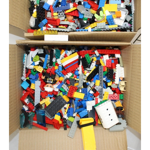 644 - A Large Quantity Of Lego ETC Including Childs Fold Down Lego Play Table
All Proceeds Go To Charity