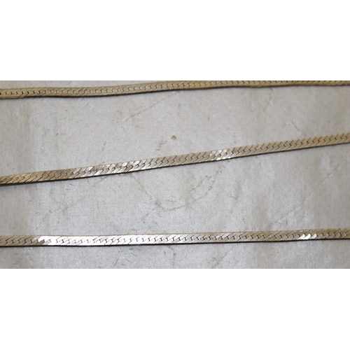 437 - Stamped 925 Italy Silver Necklace & Bracelet In A Box
All Proceeds Go To Charity