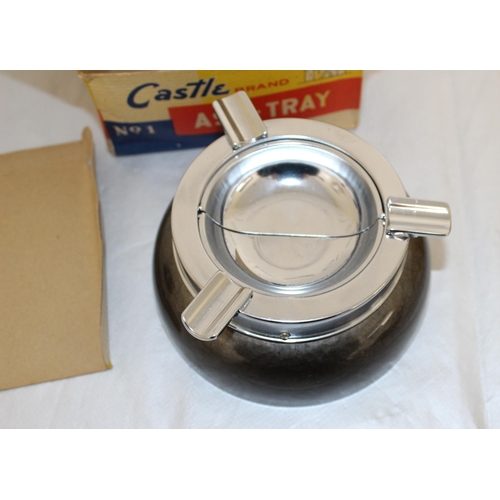 616 - Vintage Boxed Castle Brand ASH-TRAY
All Proceeds Go To Charity