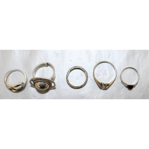 440 - Five Silver Rings In A Box 
Sizes As Shown In Picture-O, 0(Adjustable) M, X, M
All Proceeds Go To Ch... 