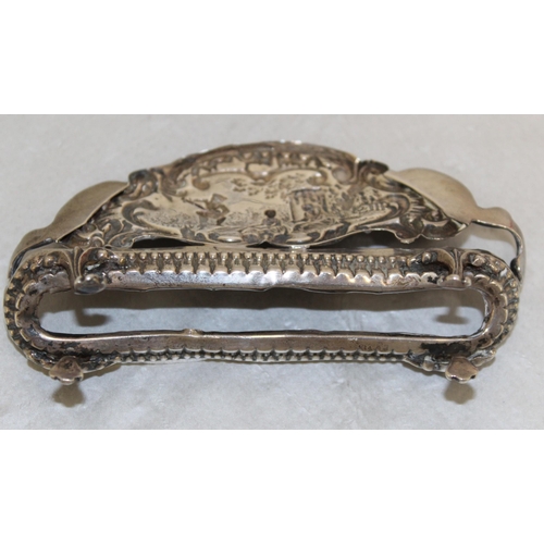 453 - Silver Hallmarked Bench
Length 9.5 cm