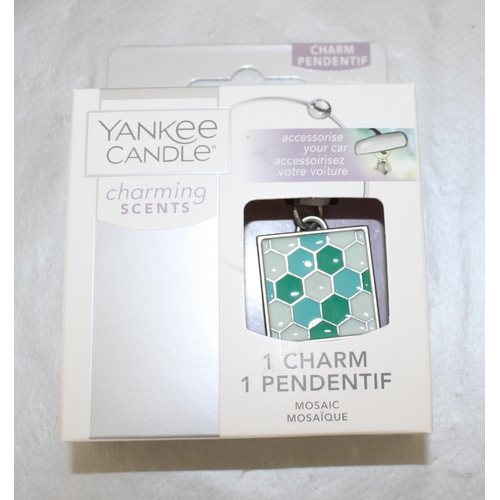 382 - A Quantity Of Yankee Candle Charms/Pendants Calming Scents For Cars & Enhancing Bindies/Hair Clips/B... 