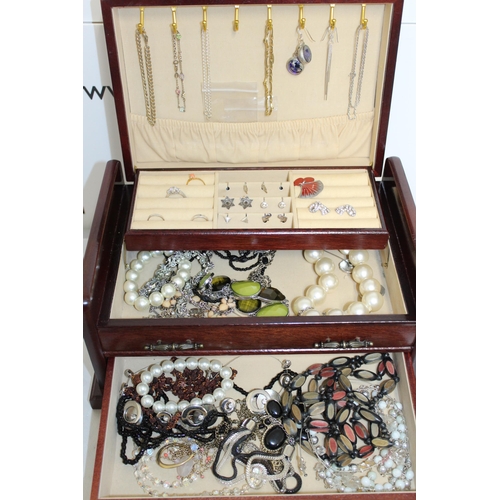 385 - Jewellery Box Containing Jewellery Including Silver Items