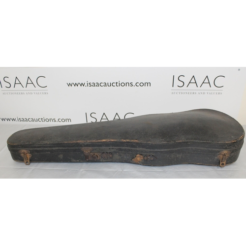 183 - Violin In Case Untested
Length 59.5cm