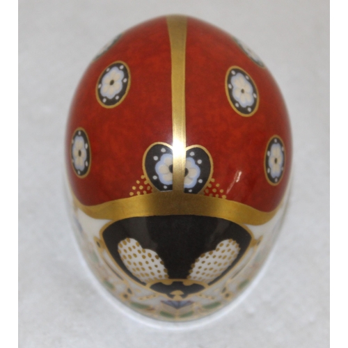 55 - Royal Crown Derby Bone China Seven Spot Ladybird Paperweight With Gold Stopper
COLLECTION ONLY