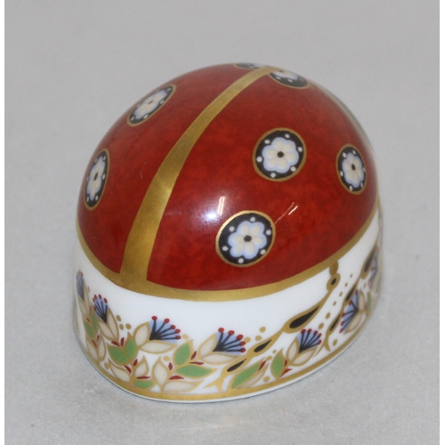 55 - Royal Crown Derby Bone China Seven Spot Ladybird Paperweight With Gold Stopper
COLLECTION ONLY