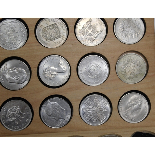 281 - 2 x Trays Of Assorted Coins