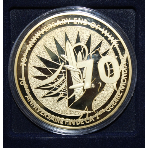 283 - 6 x Medallion Set Of 100th Anniversary In A Box