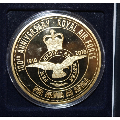 283 - 6 x Medallion Set Of 100th Anniversary In A Box