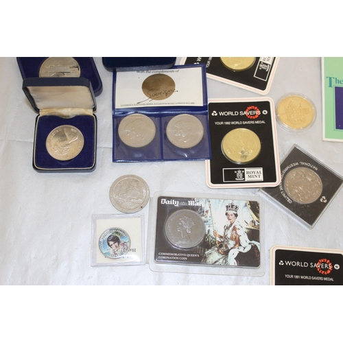 297 - A Selection Of Collectable Coins