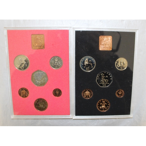 299 - 2 x Boxed Decimal Coinage Of Great Britain And Northern Ireland 1971 And 1973