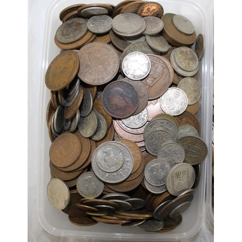 319 - A Quantity Of Mixed Coinage
Weight 4.6 kilos