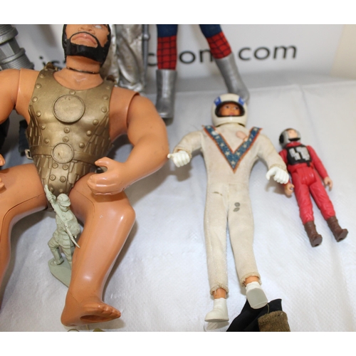 667 - A Mixed Quantity Of Various Vintage Toys including Action Man And Accessories  - Various Conditions