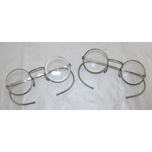 138 - 2 x Vintage Spectacles In Cases