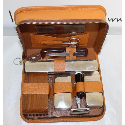 141 - Vintage Real Leather Made In England Mens Vanity Case