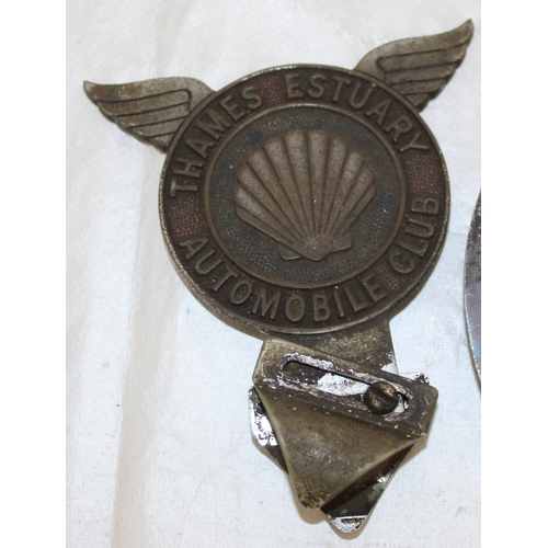 172 - Thames Estuary Ashtray/Car Badge And Pin