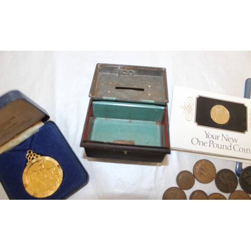 325 - A Quantity Of Collectable Coins/Commemorative/Money Tin/Money Bag