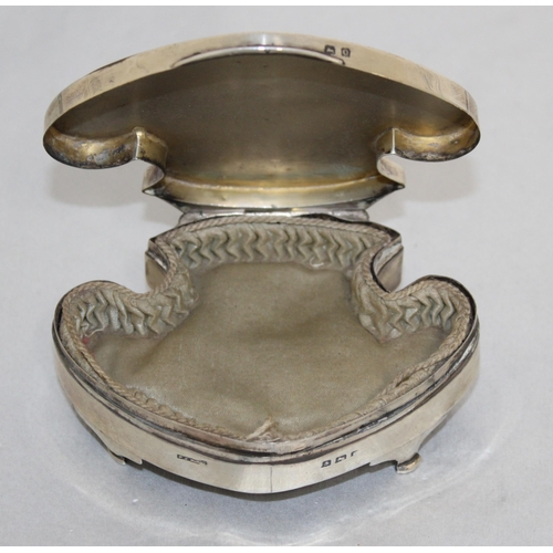 521 - Silver Hallmarked Ring Box
Length 10cm