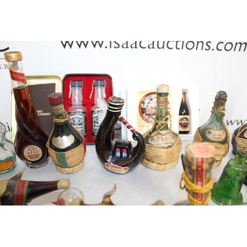 234 - Quantity Of Some Rare Collectable Vintage Miniatures Some With Contents Various Conditions
Collectio... 