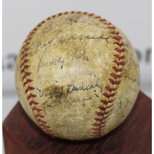 612 - 1945 New York Giants Baseball Match ball  
Player Signatures believed to include:
Ernie Lombardi
Joe... 