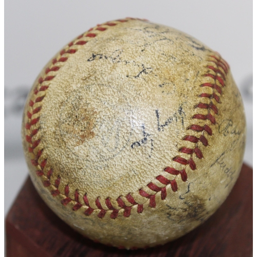 612 - 1945 New York Giants Baseball Match ball  
Player Signatures believed to include:
Ernie Lombardi
Joe... 