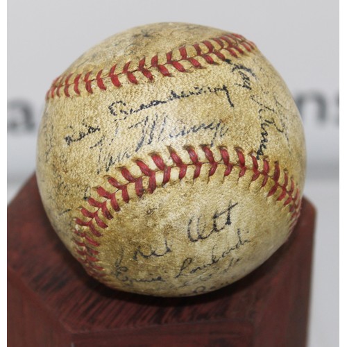 612 - 1945 New York Giants Baseball Match ball  
Player Signatures believed to include:
Ernie Lombardi
Joe... 