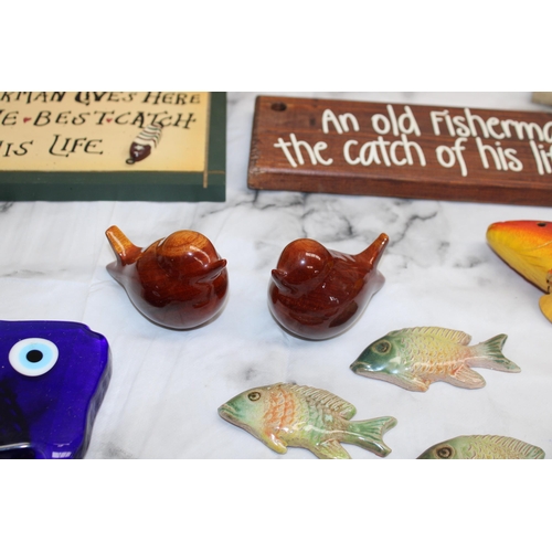 20 - Mixed Collectable Fish/Birds Related Plaques and Other Items