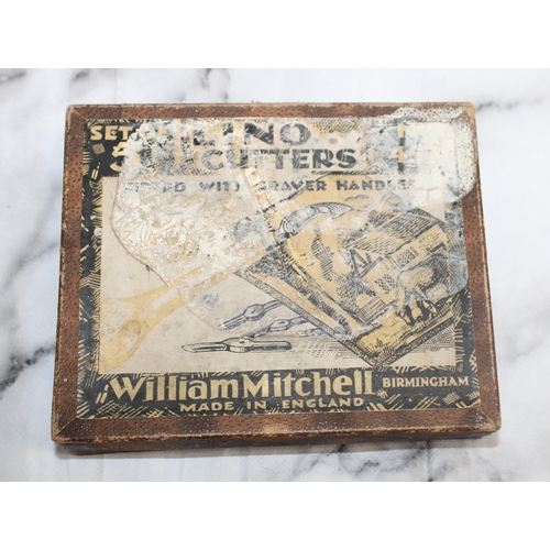 27 - William Mitchell, Made in England LINO Set of Cutters in Box