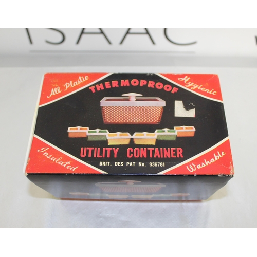 33 - Vintage Boxed Thermoproof Utility Container
All Proceeds Go To Charity