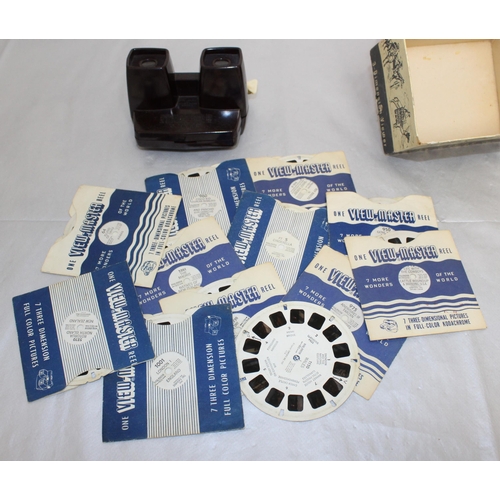 35 - Boxed Vintage View-Master 3-Dimension Viewer Model Untested