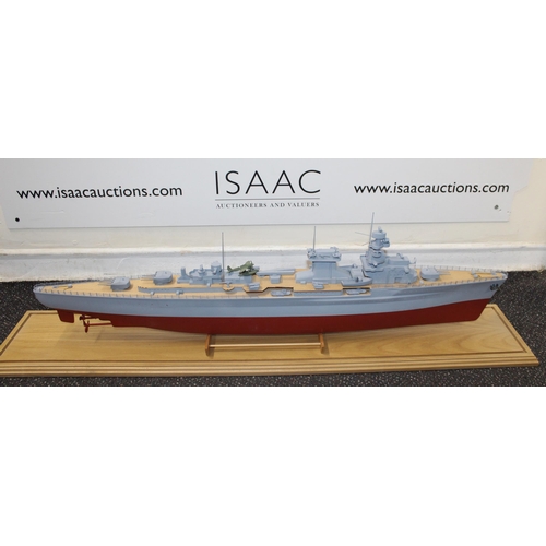 780 - Cased Battleship on Stand within Perspex Case
Case Length  100cm
Height 30cm
COLLECTION ONLY