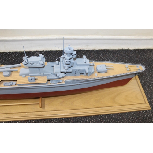 780 - Cased Battleship on Stand within Perspex Case
Case Length  100cm
Height 30cm
COLLECTION ONLY