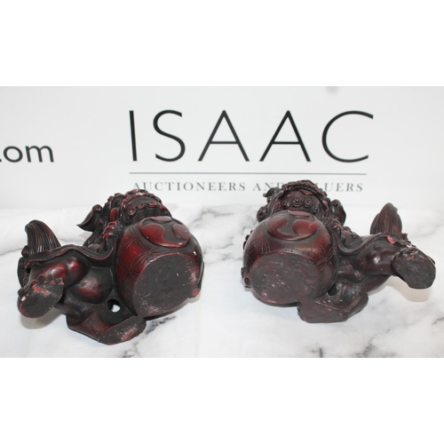 45 - Pair of Feng Shui Red Resin Chinese Foo Dogs - 15cm x 11cm