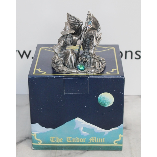 65 - Boxed 4 x Myth And Magic Sculpture By The Tudor Mint Including
9030 The Crucible Of Light
3191 The W... 