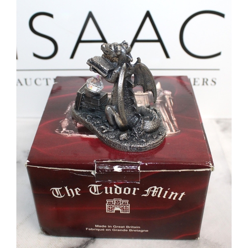 77 - Boxed 5 x Myth And Magic Sculpture By The Tudor Mint Including
The Dragon Of Methintdour
3207 Morgan... 