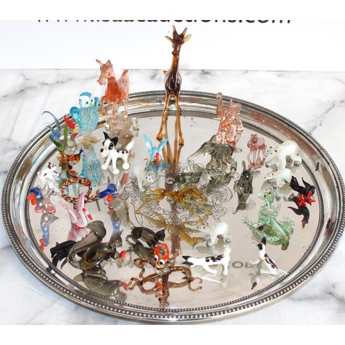 98 - A Collection Of Glass Ornamental Animals 
Tallest 16.5cm 
TRAY NOT INCLUDED
COLLECTION ONLY