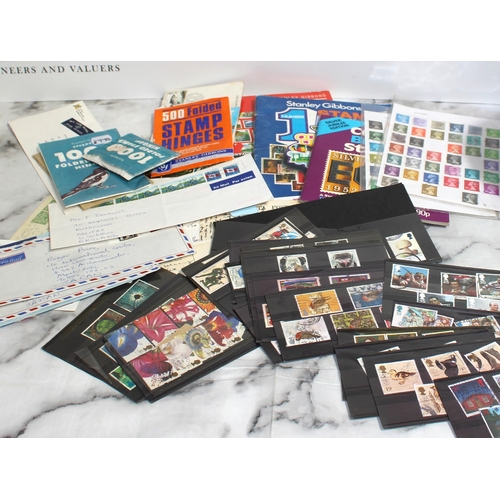 741 - A Large  Quantity Of Stamps And Stamp Albums