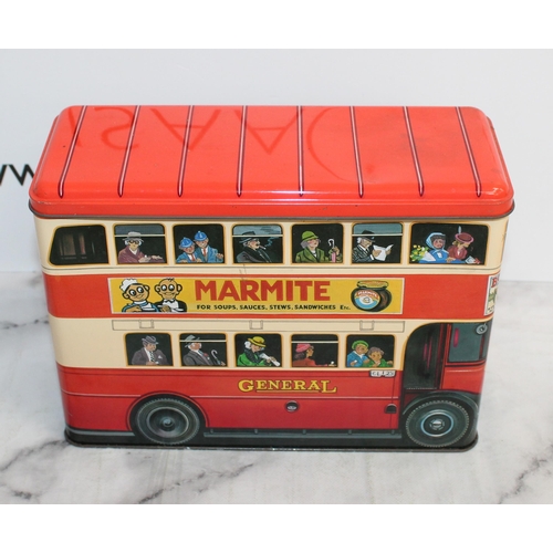 871 - A Quantity Of Vehicles In A Bus Tin Including
Matchbox
Lledo
Dinky And Others