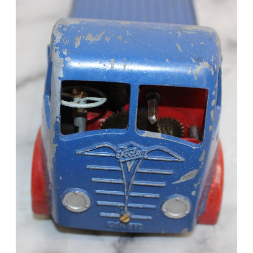 875 - Boxed Shackleton Toy Mechanical Vehicle