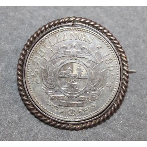 387 - 1894 2 1/2 South African Shilling Coin In Mount