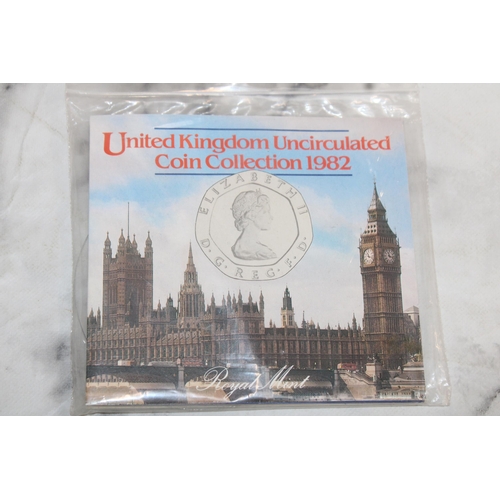 389 - Selection Of Collectable Coins Inc-
1982 UK Uncirculated Coin Collection
2012 The Queen's Diamond Ju... 