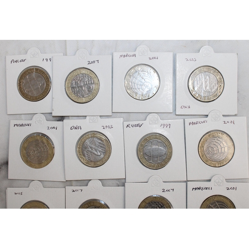 405 - 20 x £2 Commemorative Two Pound Coins