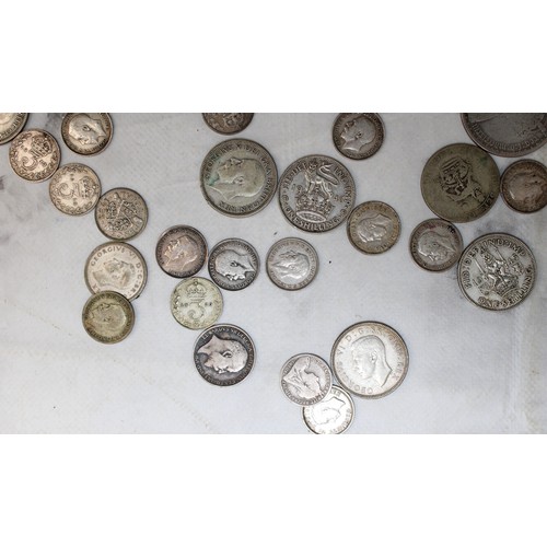 383 - A Selection Of Coins Including Florins, Shillings, Sixpence And Threepence
Weight 200g