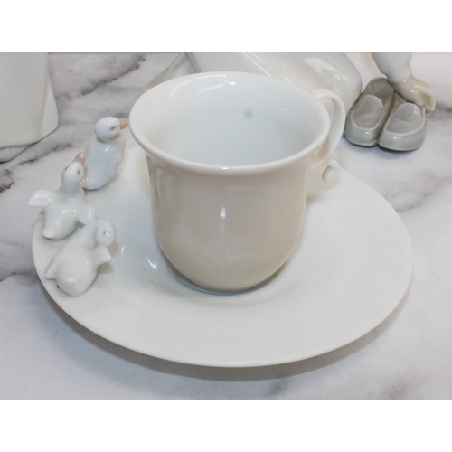 171 - Unboxed Lladro & Nao Figurines /Animals/Cup & Saucer
Collection Only
All Proceeds Go To Charity