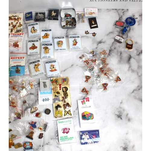 39 - A Quantity Of Collectable Pin Badges And Other