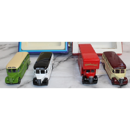 607 - 2 x Boxed Corgi Ribble Motors And Island Transport
Looks To Be In Good Condition